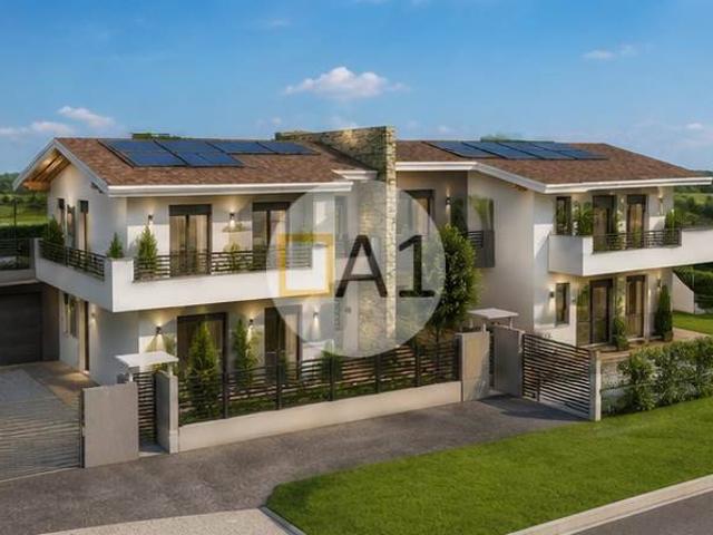 Villa Indipendente in vendita a Lentate Sul Seveso, Lombardia