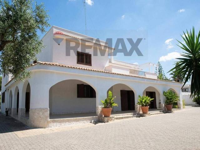 Villa Indipendente in vendita a Puglia, Taranto