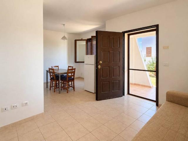 Villa Indipendente in vendita a Leporano, Taranto