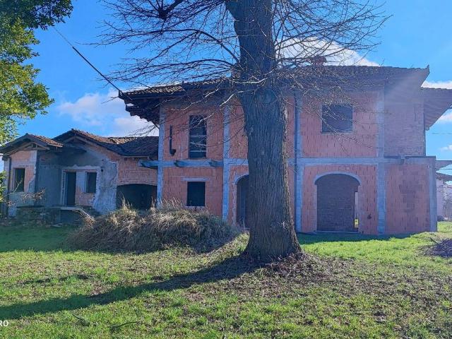 Villa Indipendente in vendita a Piemonte, Cuneo