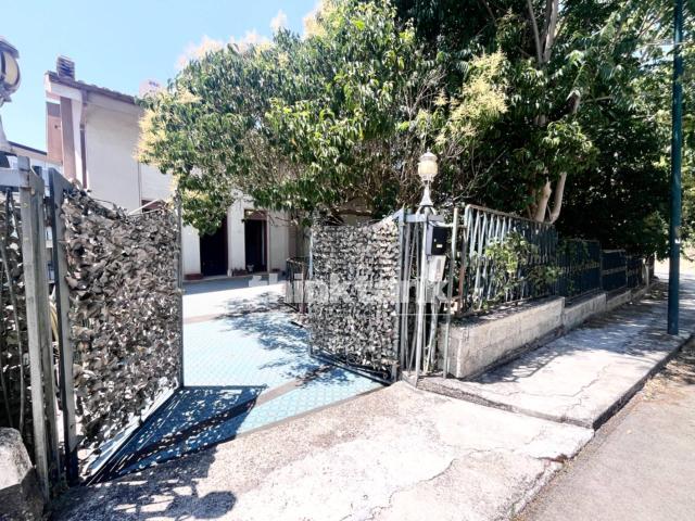 Villa Indipendente in vendita a Lercara Friddi, Sicilia