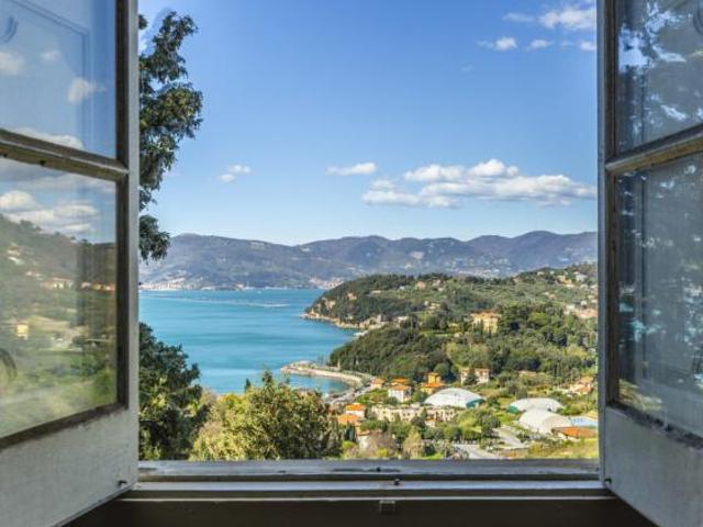 Villa Indipendente in vendita a Lerici, Liguria
