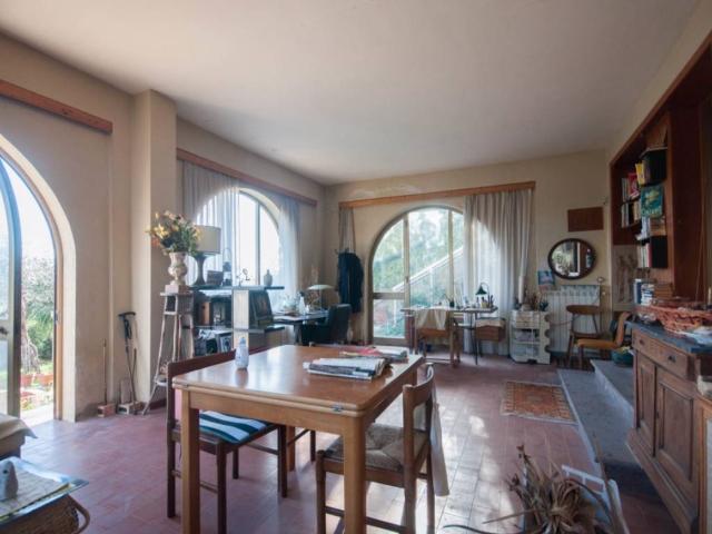 Villa Indipendente in vendita a La Serra, Lerici