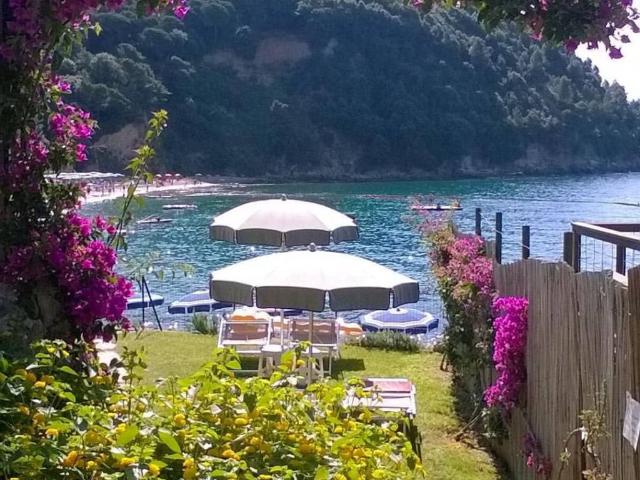 Villa Indipendente in vendita a Pozzuolo, Lerici