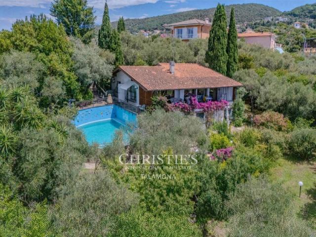 Villa Indipendente in vendita a La Serra, Lerici