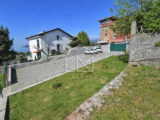 Villa Indipendente in vendita a Barcola, Lerici