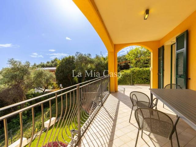 Villa Indipendente in vendita a Barcola, Lerici