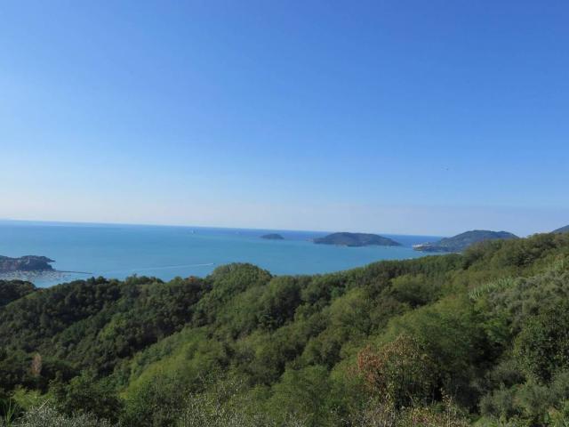 Villa Indipendente in vendita a Pozzuolo, Lerici
