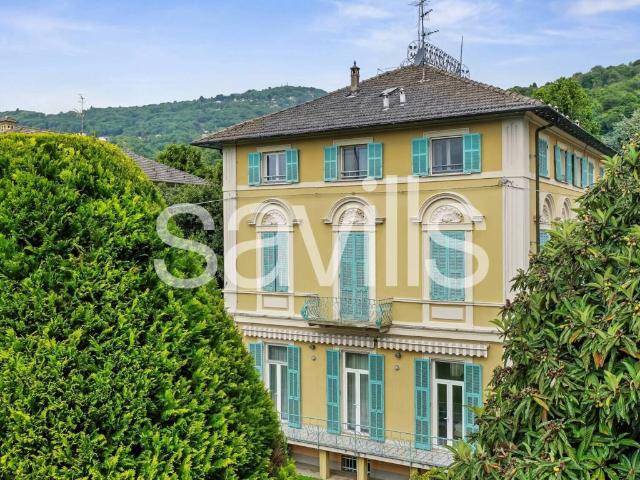 Villa Indipendente in vendita a Villa Lesa, Piemonte