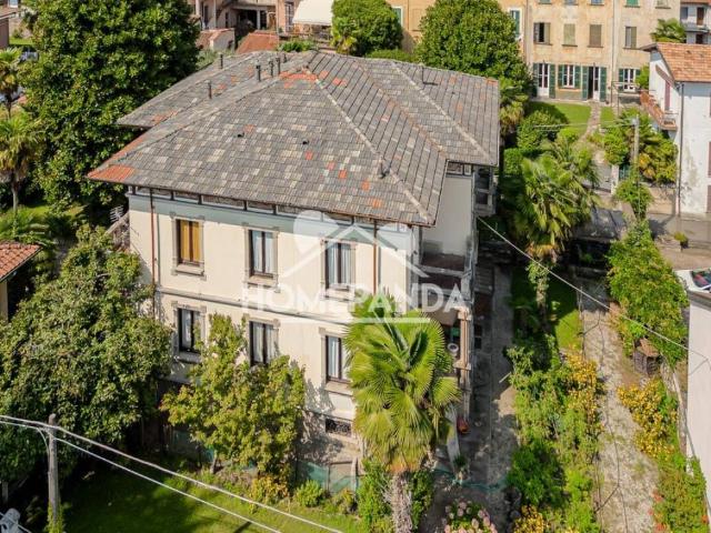 Villa Indipendente in vendita a Villa Lesa, Lesa
