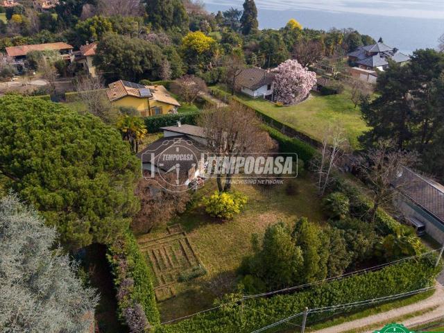 Villa Indipendente in vendita a Villa Lesa, Lesa