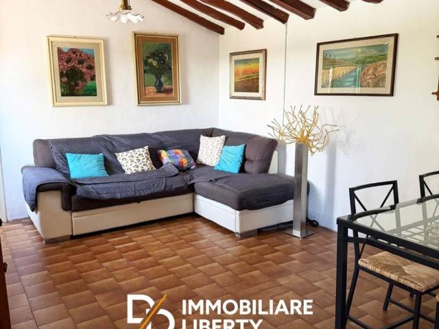 Villa Indipendente in vendita a Lesignano De' Bagni, Reggio Emilia
