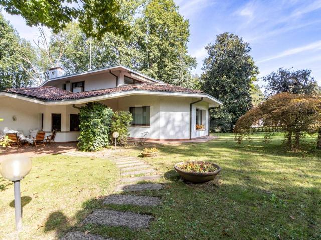 Villa Indipendente in vendita a Gerno, Lesmo