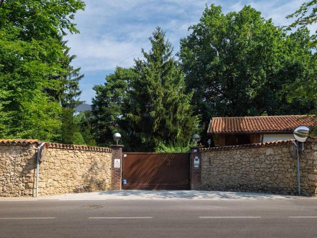 Villa Indipendente in vendita a Gerno, Lesmo