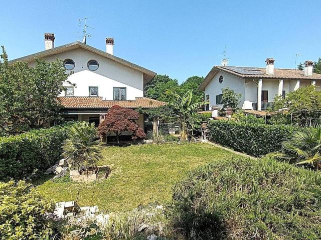 Villa Indipendente in vendita a Gerno, Lesmo
