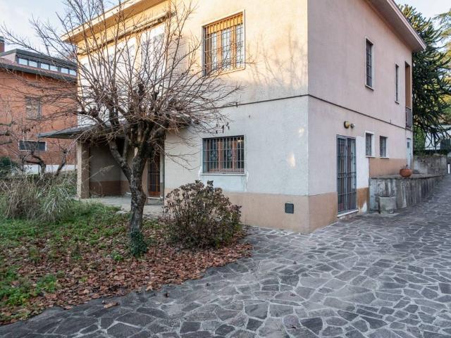Villa Indipendente in vendita a Gerno, Lesmo