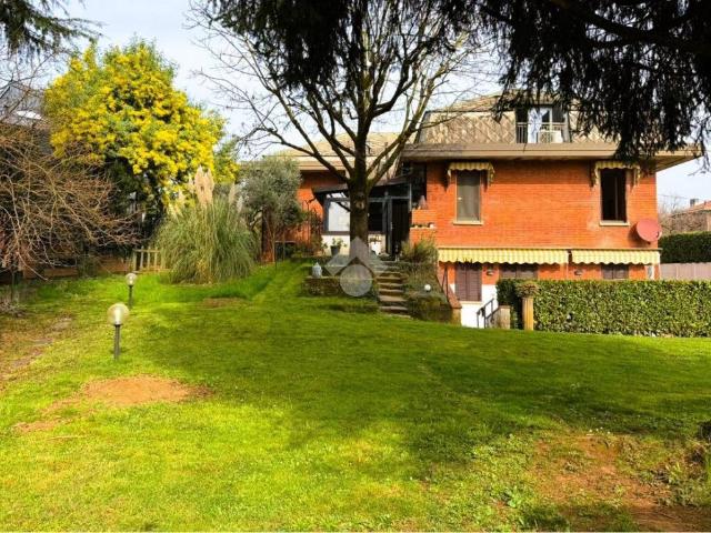 Villa Indipendente in vendita a Gerno, Lesmo