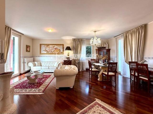 Villa Indipendente in vendita a Gerno, Lesmo
