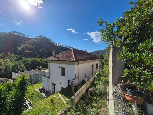 Rustico in vendita a Levanto, Liguria