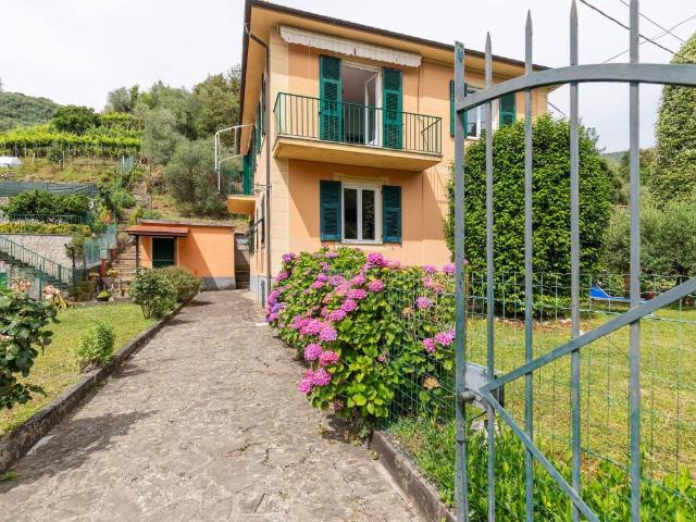 Villa Indipendente in vendita a Levanto, Liguria