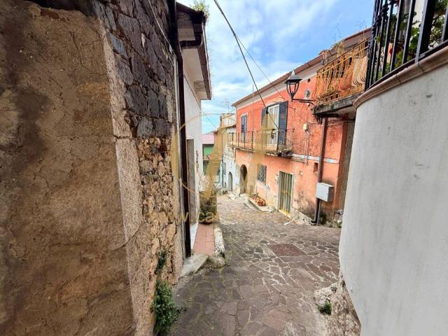 Villa Indipendente in vendita a Liberi, Campania