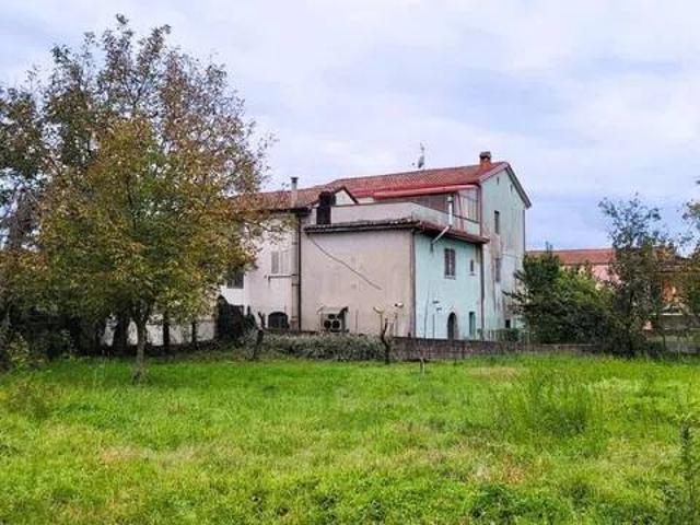 Villa Indipendente in vendita a Liberi, Campania