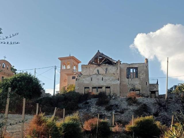 Villa Indipendente in vendita a Trippodi Marianello, Licata