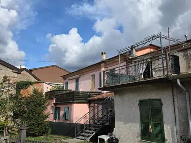 Villa Indipendente in vendita a Unione di comuni Montana Lunigiana, Licciana Nardi