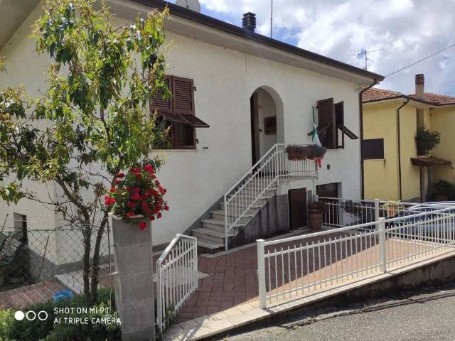 Villa Indipendente in vendita a Unione di comuni Montana Lunigiana, Licciana Nardi