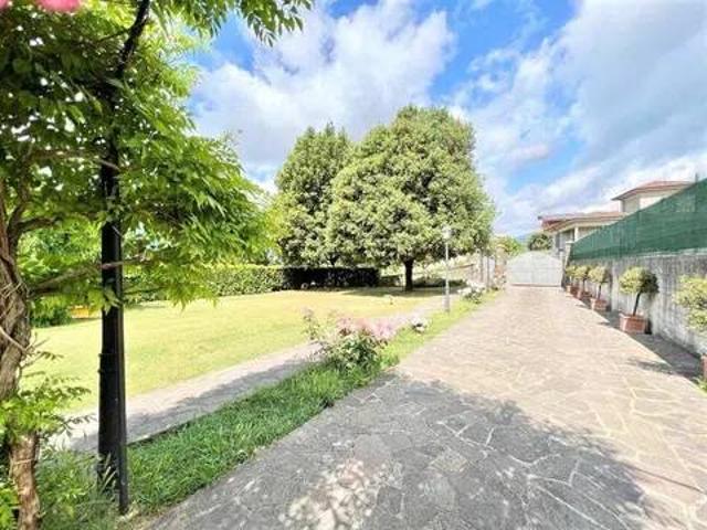 Villa Indipendente in vendita a Terrarossa, Licciana Nardi