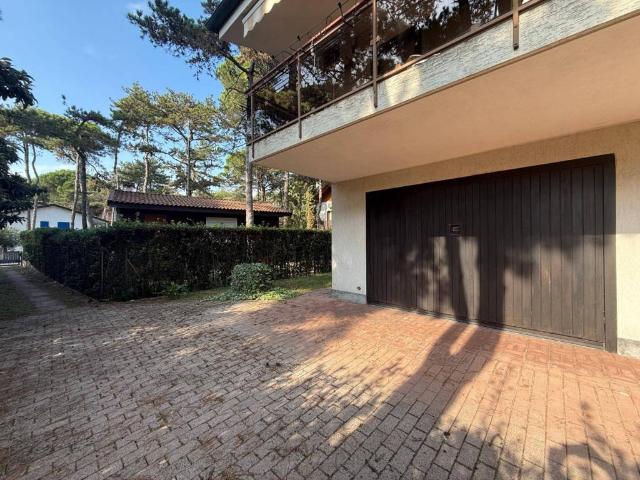Villa Indipendente in vendita a Lignano Pineta / Lignan Pinede, Lignano Sabbiadoro / Lignan