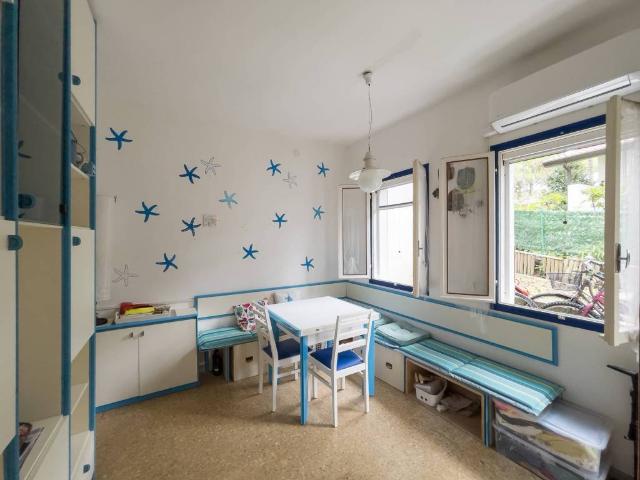 Villa Indipendente in vendita a Lignano Pineta