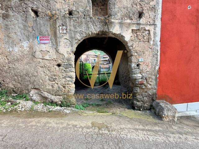 Villa Indipendente in vendita a Limatola, Campania