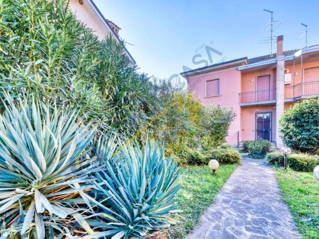Villa Indipendente in vendita a Ceresolo, Limbiate