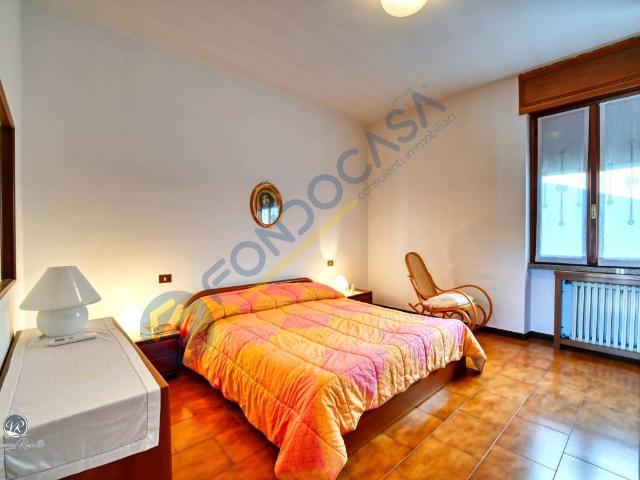Villa Indipendente in vendita a Limbiate, Lombardia