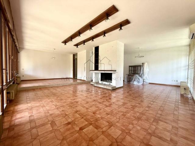 Villa Indipendente in vendita a Limena, Veneto