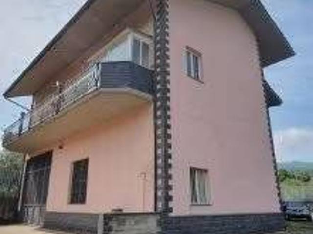 Villa Indipendente in vendita a Linguaglossa, Sicilia