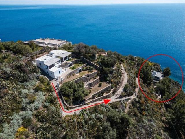 Villa Indipendente in vendita a Capistello, Panarea
