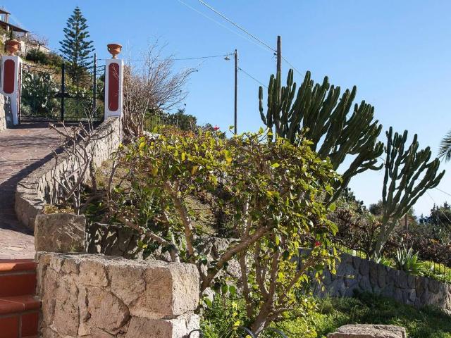 Villa Indipendente in vendita a Panarea, Sicilia