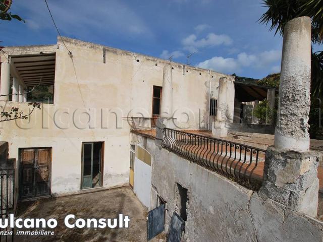 Villa Indipendente in vendita a Santa Margherita, Panarea