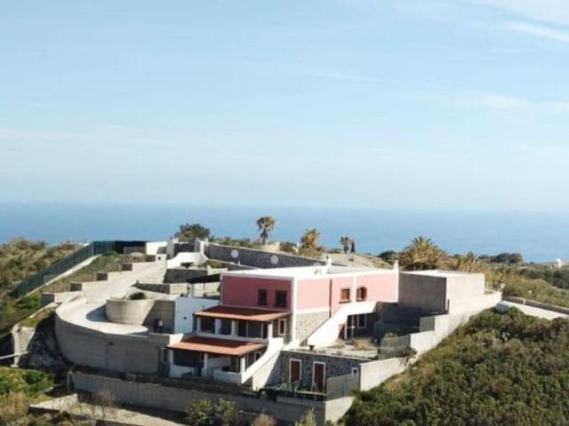 Villa Indipendente in vendita a San Salvatore, Panarea