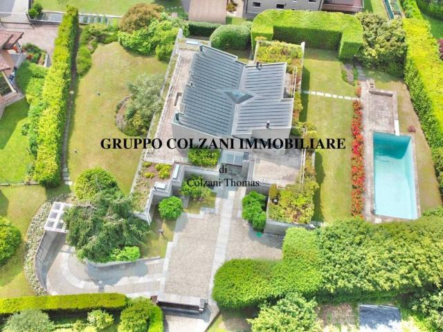 Villa Indipendente in vendita a Lipomo, Como