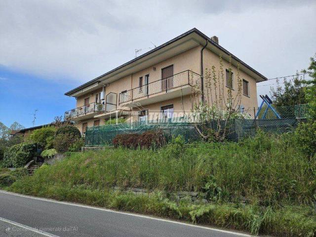 Villa Indipendente in vendita a Lipomo, Como