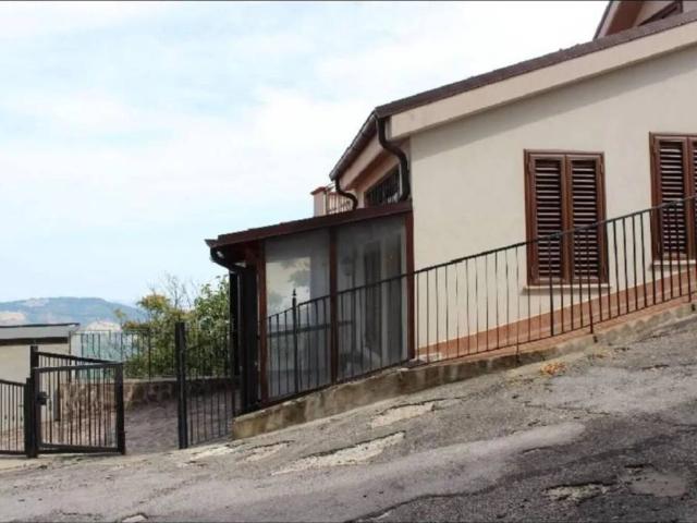 Villa Indipendente in vendita a Liscia, Abruzzo