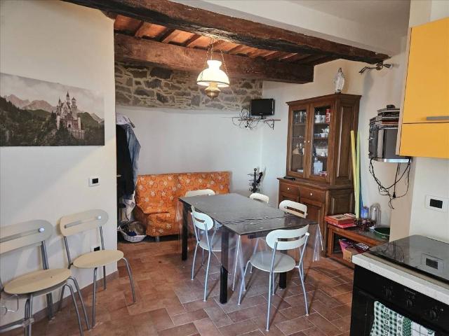 Villa Indipendente in vendita a Lisciano Niccone, Umbria