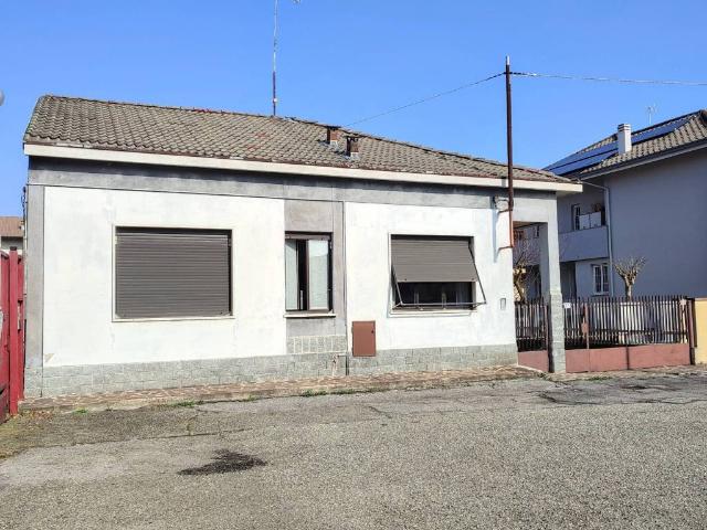 Villa Indipendente in vendita a Lissone, Lombardia