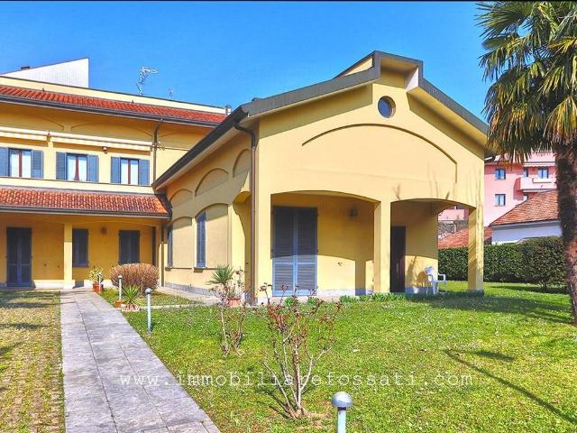 Villa Indipendente in vendita a Cascina Convenio, Lissone