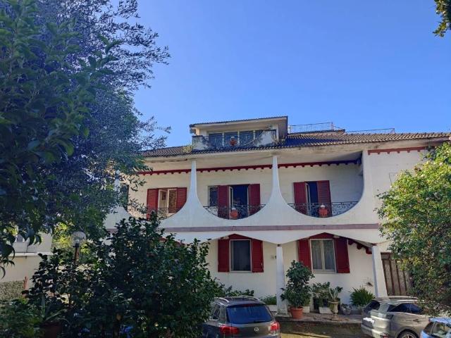 Villa Indipendente in vendita a Liveri, Campania
