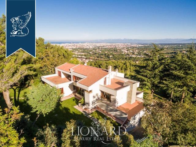 Villa Indipendente in vendita a Montenero basso, Livorno
