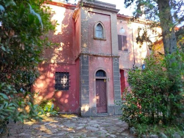 Villa Indipendente in vendita a Montenero basso, Livorno